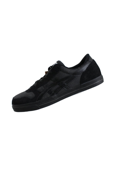 asics black/charcoal ‘aaron pro’ suede shoes. features branding at tongue/sides/heel with top flat lace closure.